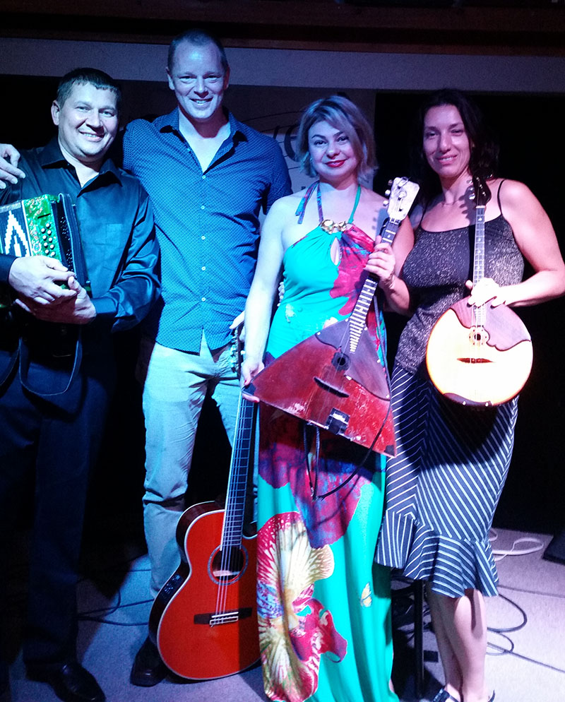 Barynya Russian Balalaika Duo, Steve's Live Music Club, Atlanta, Georgia, Elina Karokhina, Mikhail Smirnov