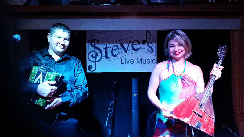 Barynya Russian Balalaika Duo, Steve's Live Music Club, Atlanta, Georgia, Elina Karokhina, Mikhail Smirnov