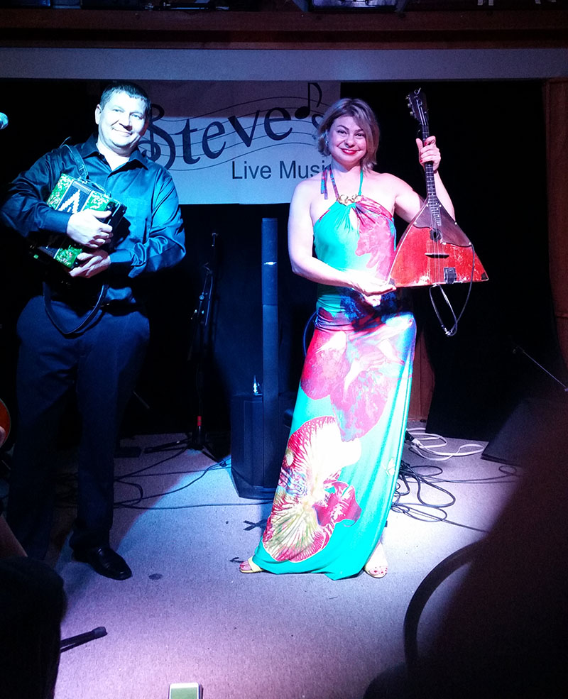 Barynya Russian Balalaika Duo, Steve's Live Music Club, Atlanta, Georgia, Elina Karokhina, Mikhail Smirnov