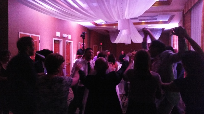 WI Russian wedding DJ, MC, tamada. Bridgewood Resort Hotel Best Western, 1000 Cameron Way, Neenah, Wisconsin, Russian DJ Elina, Russian MC Mikhail, tamada